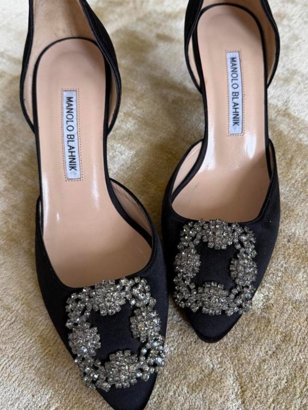 Black Manolo Blahnik Hangisi D'Orsay